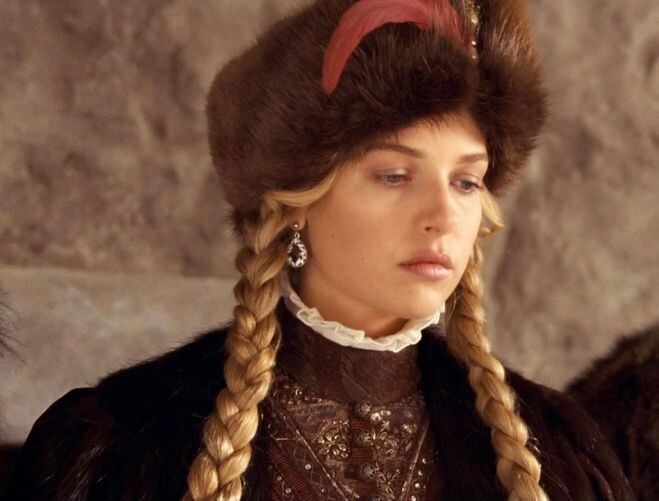 Панские зубы, или Как шляхтянки покупали улыбки у простых девчат