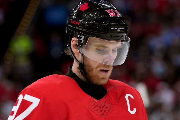    Коннор Макдэвид / фото: Nathan Denette, Keystone Press Agency, globallookpress.com