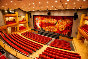    театр русская песня зрительный зал Александр Алымов