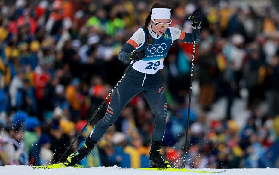    Дарья Непряева взяла не свои лыжи на марафоне. Фото: Reuters