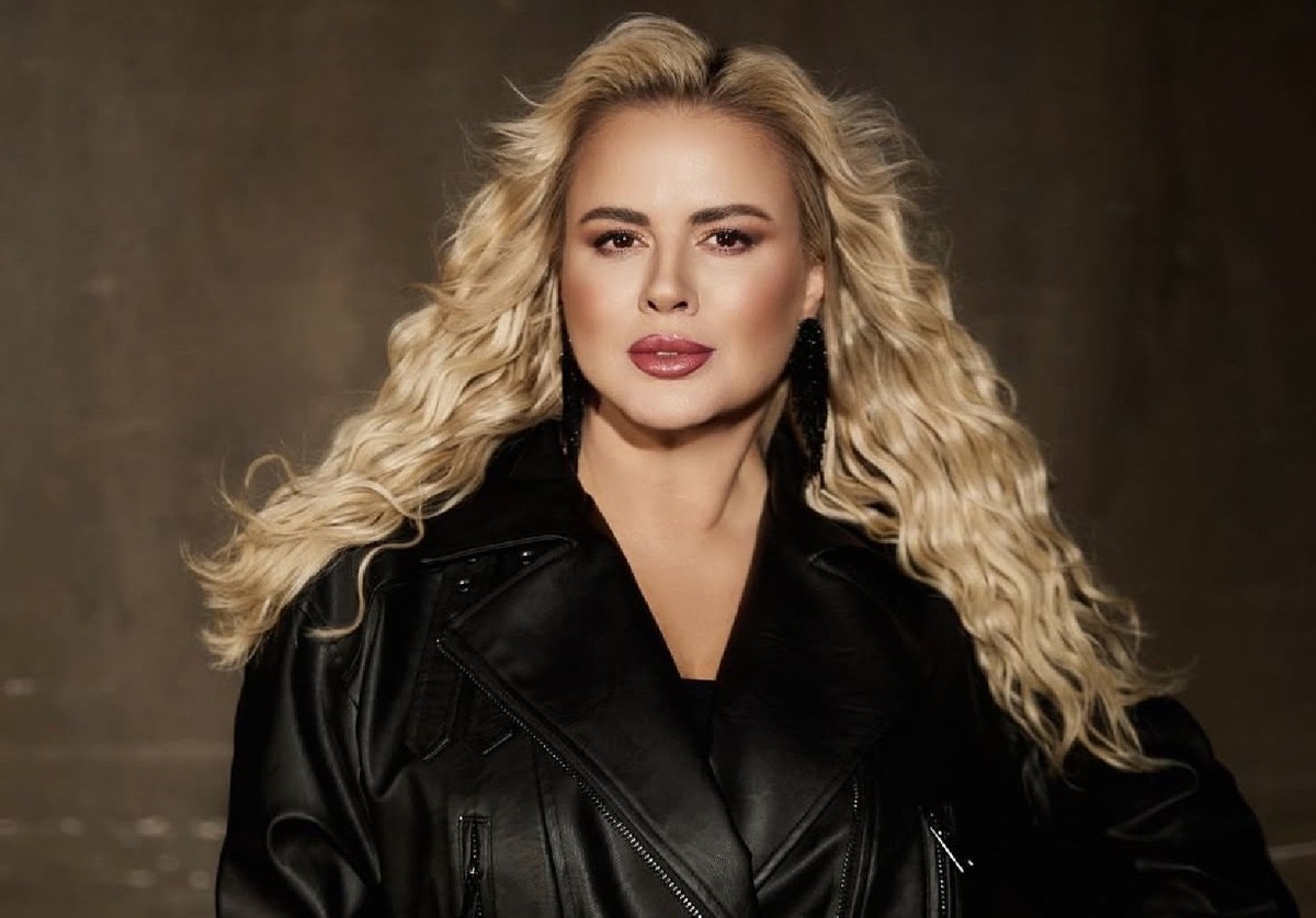    Анна Семенович (Фото: Instagram* / @ann_semenovich)