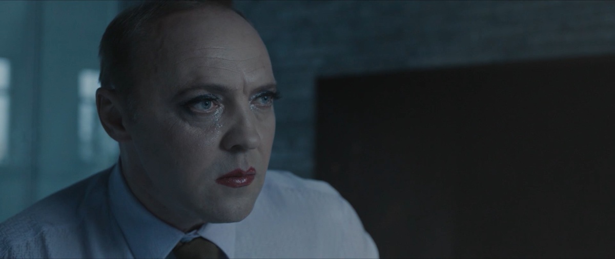 Производство осуществлялось за счёт частных вложений - ни одна из крупных студий не взялась финансировать картину, сочтя сценарий «слишком радикальным»