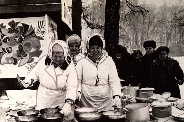    Как туляки отмечали масленицу в советское время?