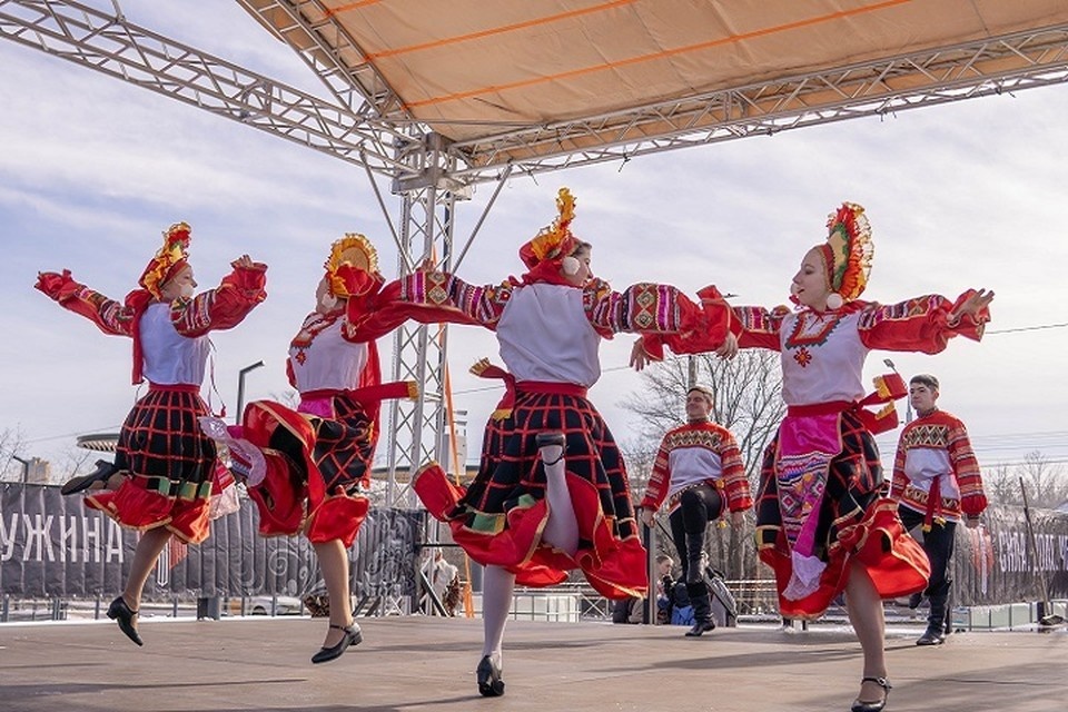    В Донецке прошли масштабные масленичные гуляния. Фото: Минмол ДНР