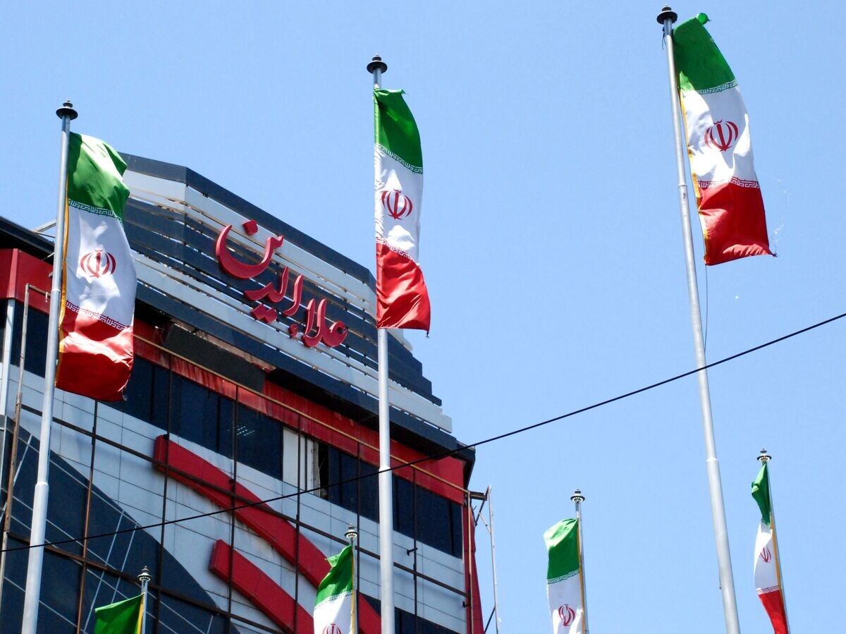    Флаги Ирана на одной из улиц Тегерана | © РИА Новости / Антон Быстров