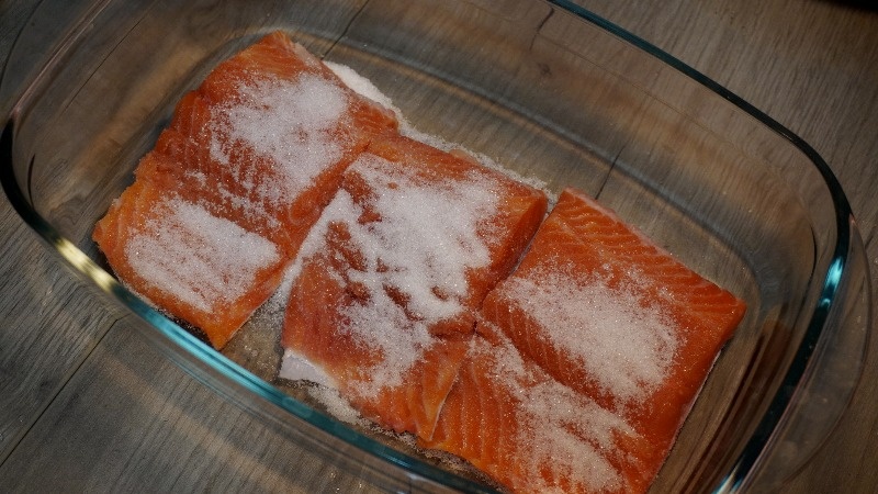 Сухой посол форели