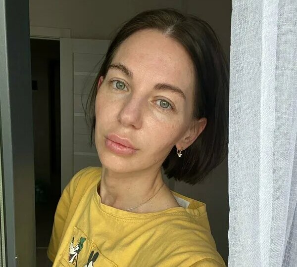 Иконы в ванной и поклон в ноги: почему я сбежала от «идеальной» семьи через месяц знакомства