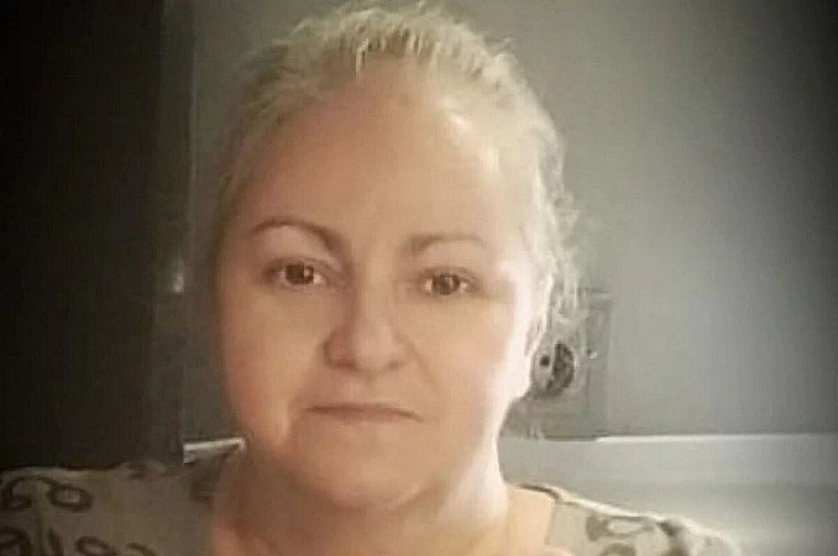    Марина отдавала животным всю себя.