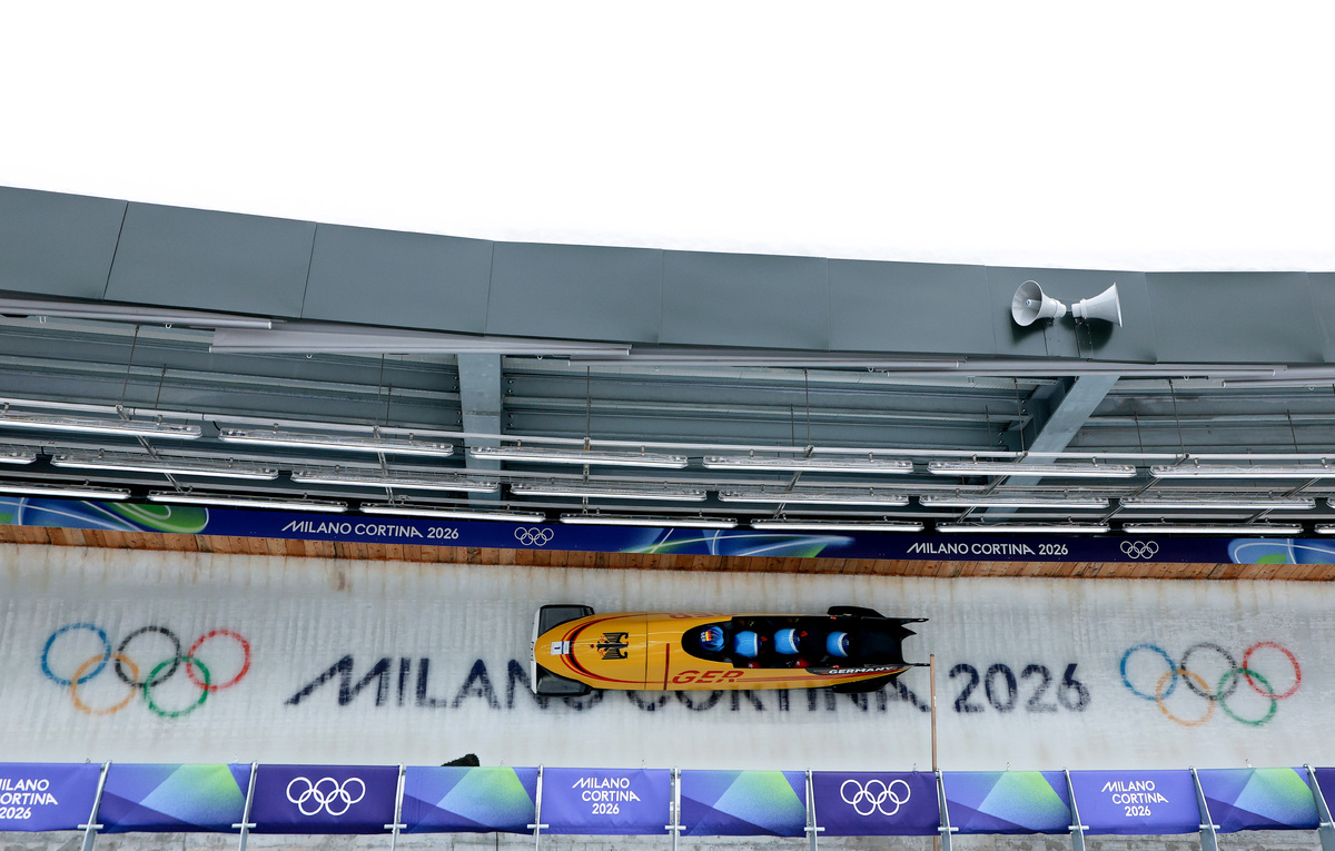    Экипаж Йоханнеса Лохнера  Ezra Shaw/Getty Images