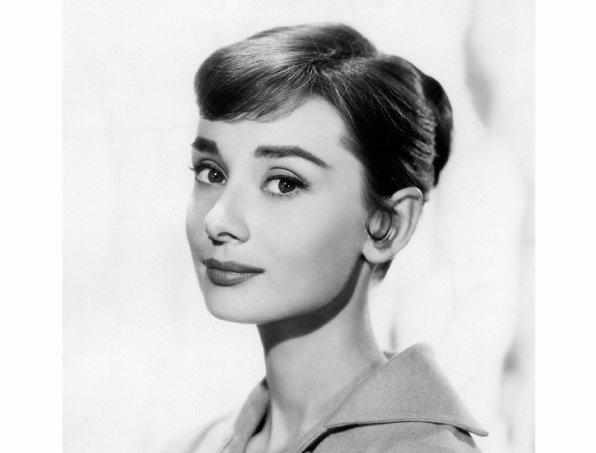 Британская актриса Одри Кэтлин Хепберн. 1955 год.