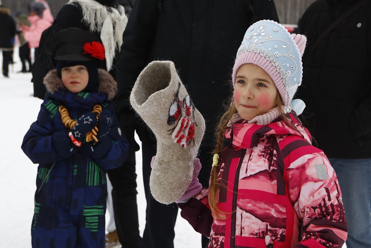    предоставлено музеем-заповедником "Горки Ленинские"