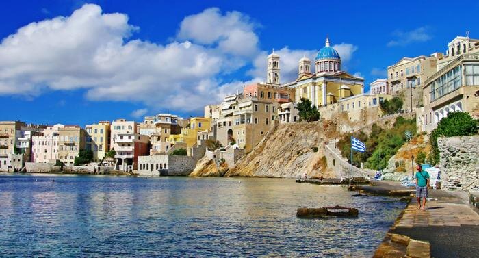 Обложка © Shutterstock / FOTODOM / leoks