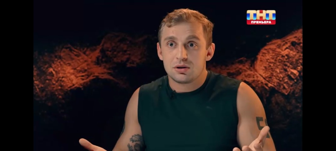 Кто выбыл в пятом выпуске шоу "Титаны-4 Битва сезонов" на ТНТ 22.02.26? Слёзы, предательство, травма - кто проиграл и ушел?