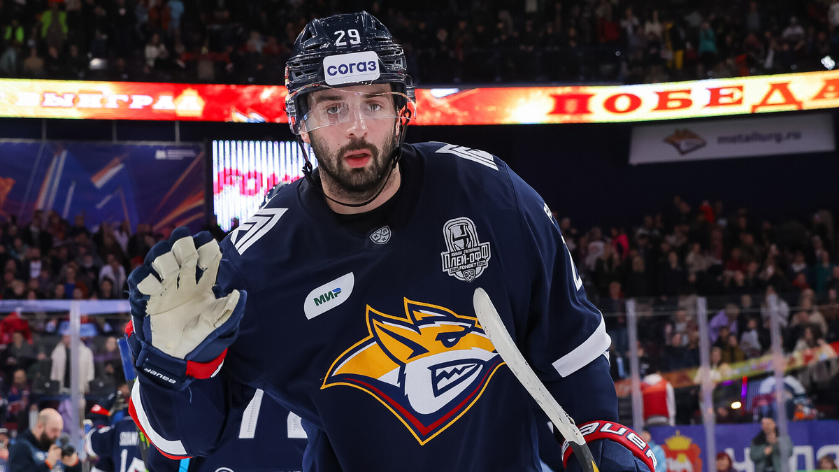 Даниил Вовченко сыграл 600-й матч в КХЛ.