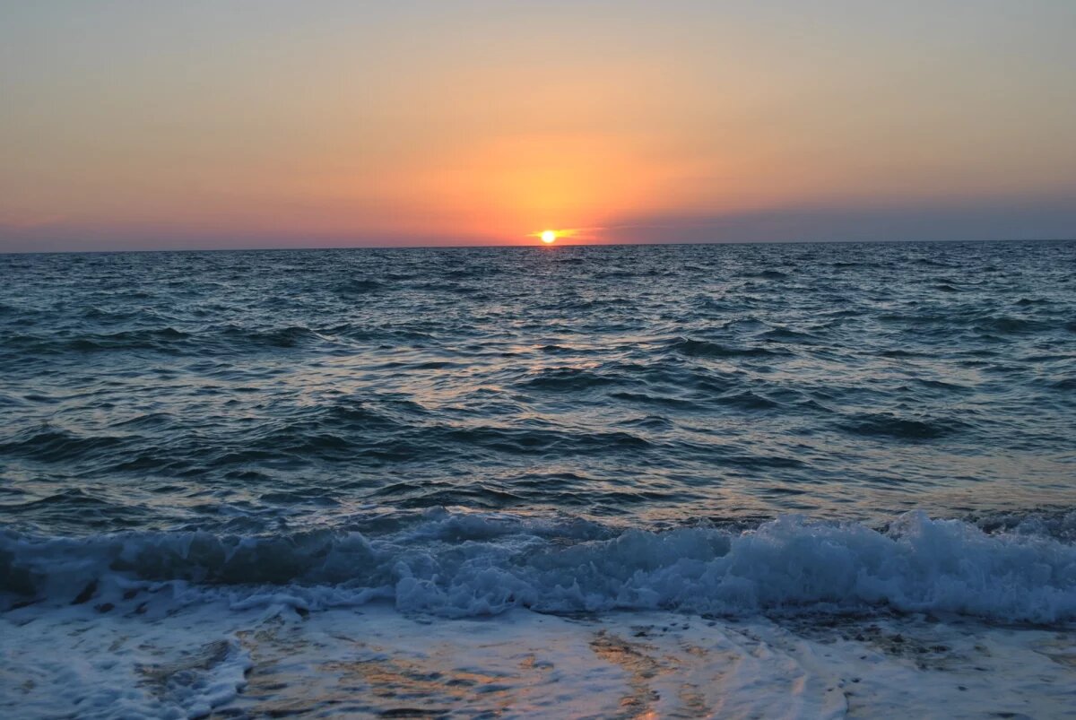    Жителей Севастополя власти предупредили о взрывах 22 февраля