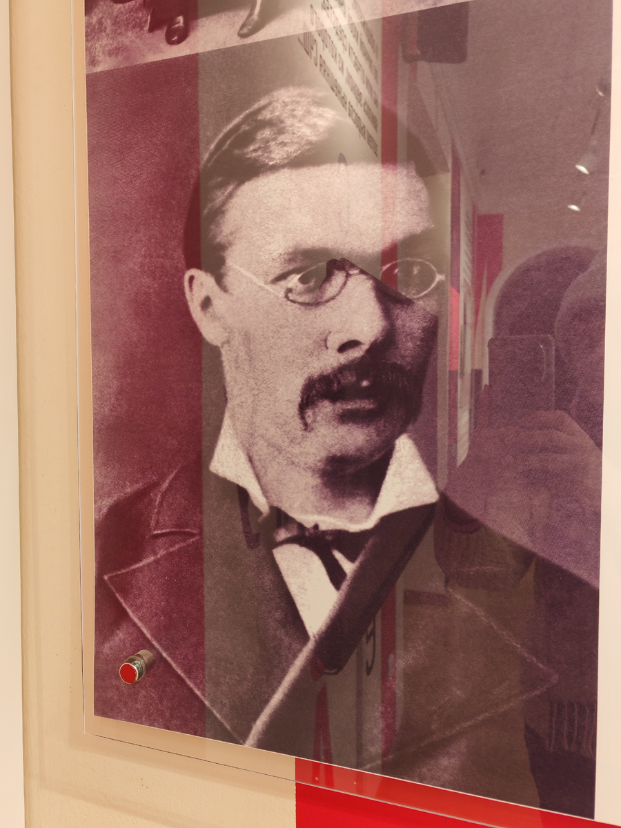 Иван Яковлевич  - гимназист. Портрет из фонда Музея. Фото автора