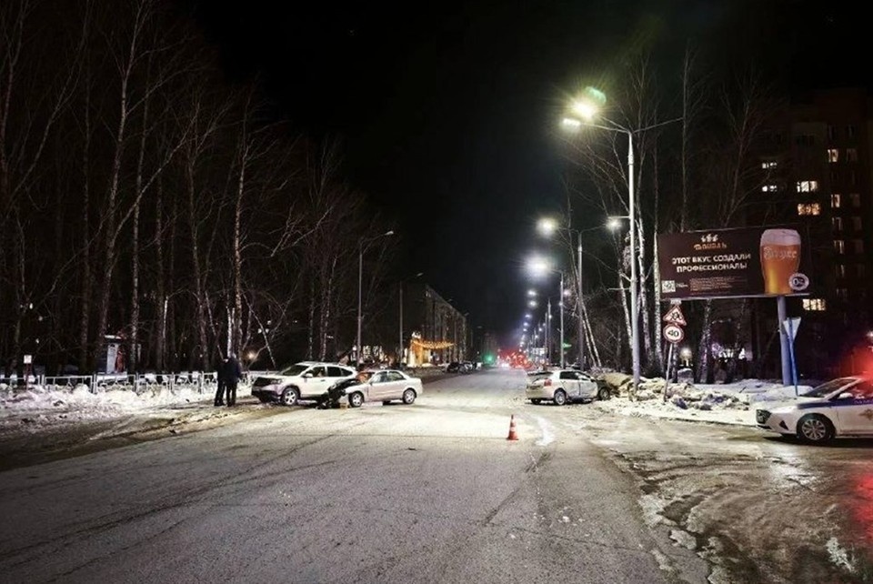    Под Новосибирском в ДТП пострадал 30-летний мужчина. Фото: Госавтоинспекция НСО