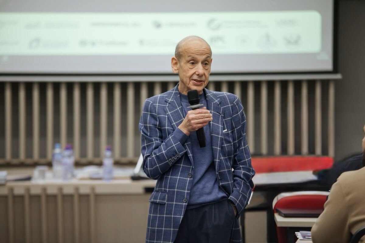    Александр Асмолов на конференции «Педагоги будущего». Фото: Никита Никитин, «Учительская Россия»