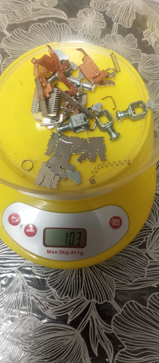 Железо вышло 103  грамма