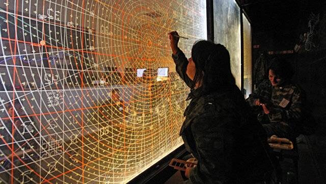 БОЕВАЯ РАБОТА И УЧЕБА