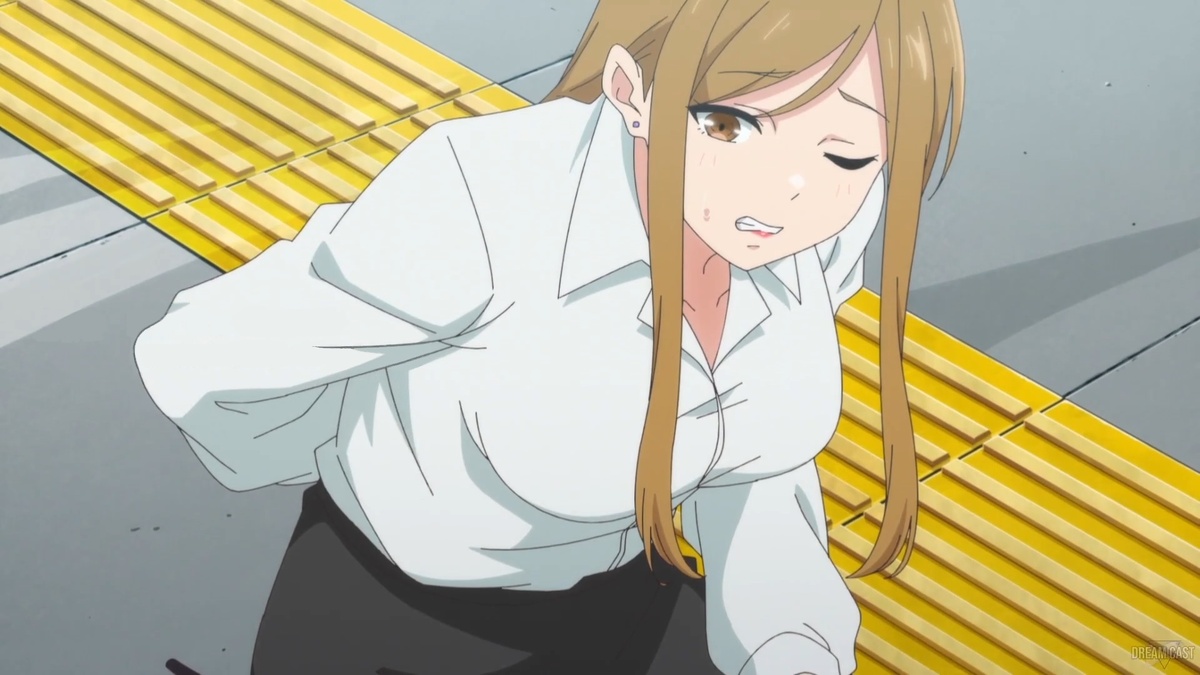 -Да я задницу отбила! Да и спину прихватило... ...Ему было видно, что боль была нешуточной. И тогда он... -Простите, можно я вас потрогаю?.. ..КоЁ сразу опрелил место боли и решил применить точечный массаж. Он приложил руку к её спине...