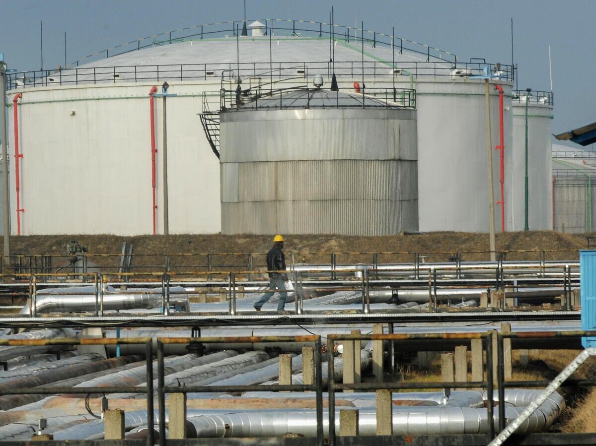    Приемная площадка нефтепровода "Дружба" | © AP Photo / BELA SZANDELSZKY