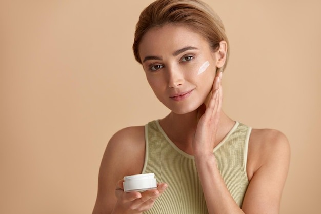 Изображение с сайта freepik com