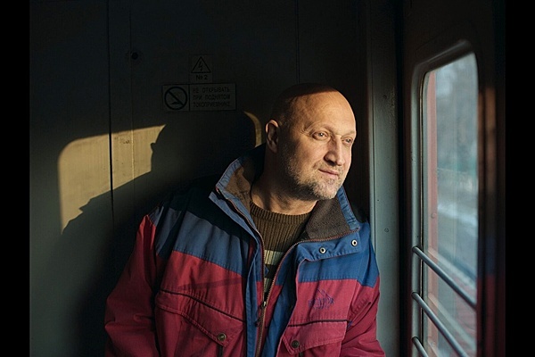 Без слёз и дешёвой драмы: сериал, который честно говорит о самом больном «Встать на ноги»