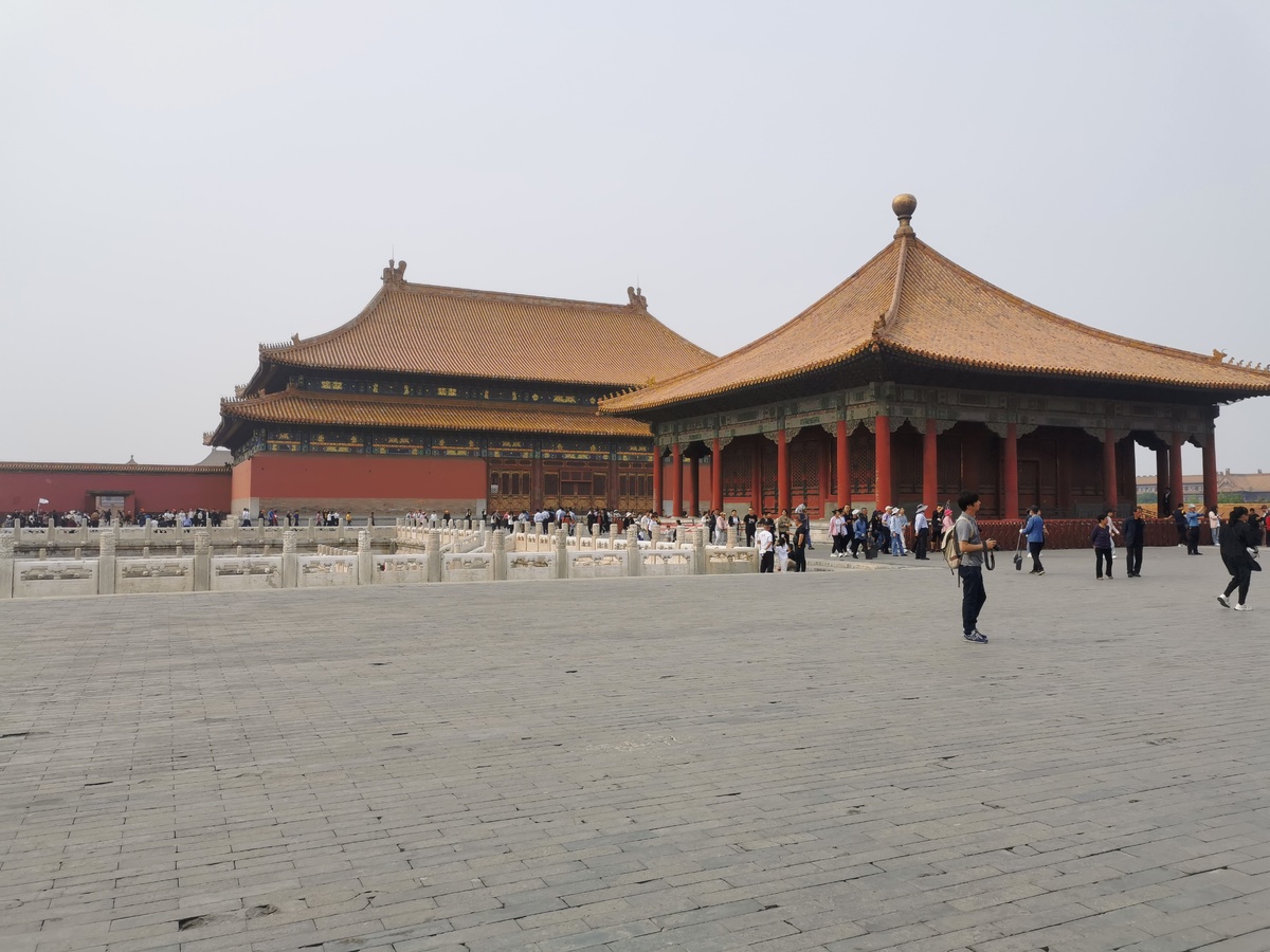 Дворцовая площадь два