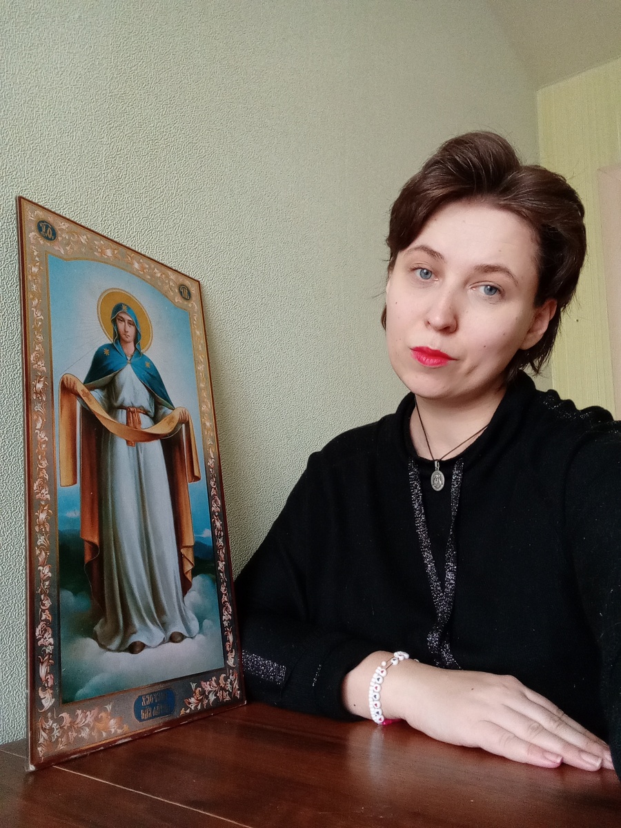 Евгения Саженцева, дипломированный теолог и психолог 