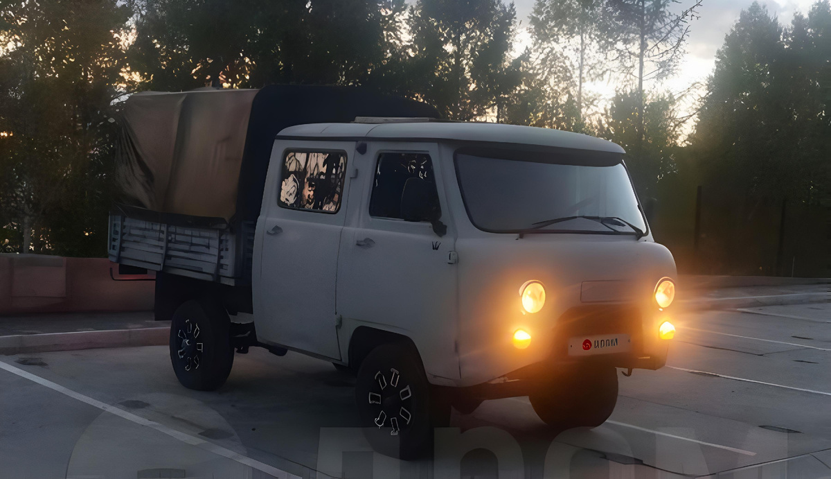 Каюсь, фото УАЗа изменено. Личная история о том, как обычные сайты и форумы помогли починить машину в зоне СВО, и почему сегодняшние ограничения связи бьют по семьям и фронту.