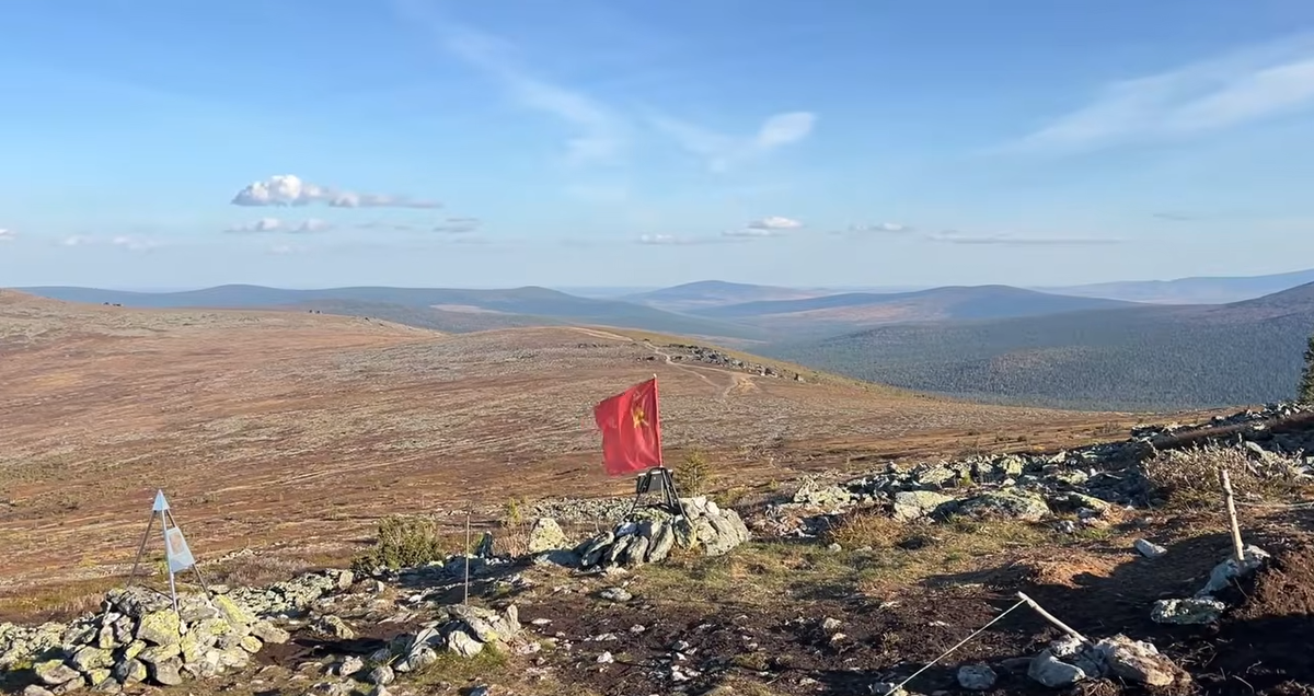 Памятник Николаю Тибо установлен нашей экспедицией летом 2025 года