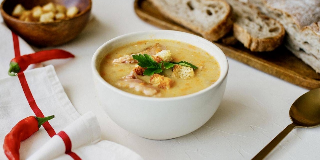 Гороховый суп с копченостями