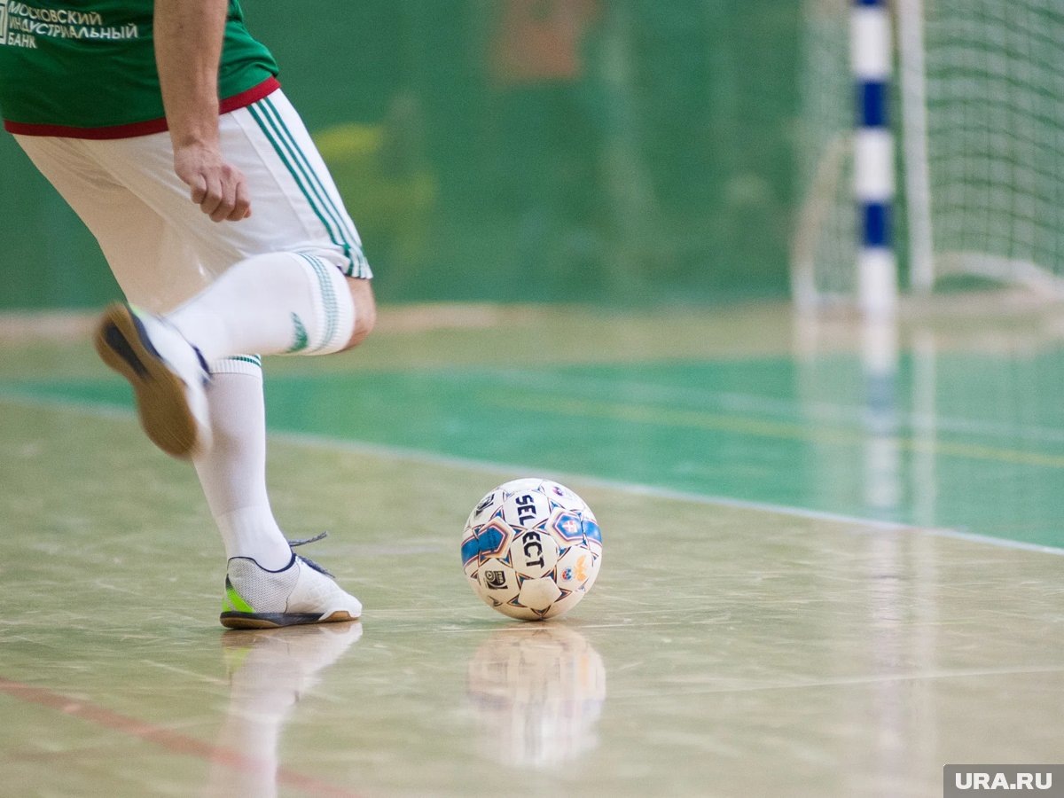     КПРФ второй раз в своей истории выигрывает Кубок России по футзалу