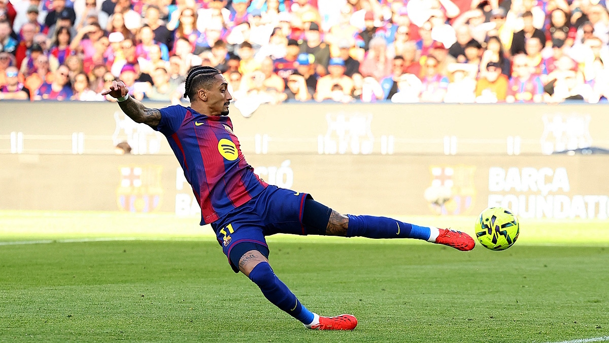    "Барселона" разгромила "Леванте" в чемпионате Испании 22 февраля 2026 года. Фото: REUTERS/Albert Gea