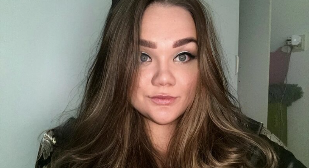 Девушка (29 лет) переехала ко мне жить и сразу начала наводить в доме свои порядки. Я много раз с ней разговаривал, но пришлось выселить ее