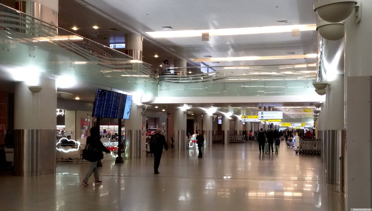     Шереметьево   
Лазебный Иван © ИА Красная Весна