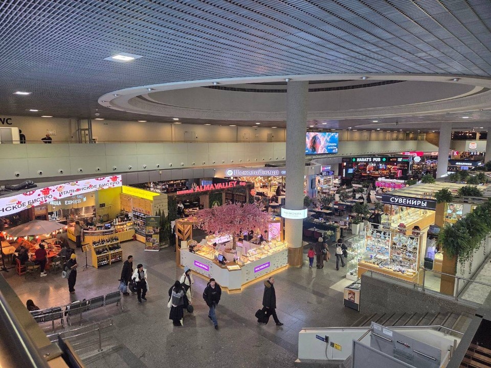    В петербургском аэропорту спокойно. Фото: пресс-служба Пулково