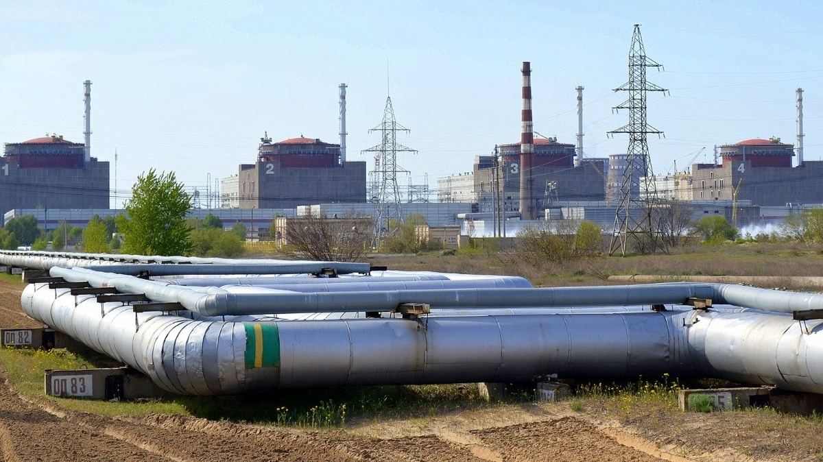     Энергодар. Запорожская АЭС   
(сс) DENAMAX