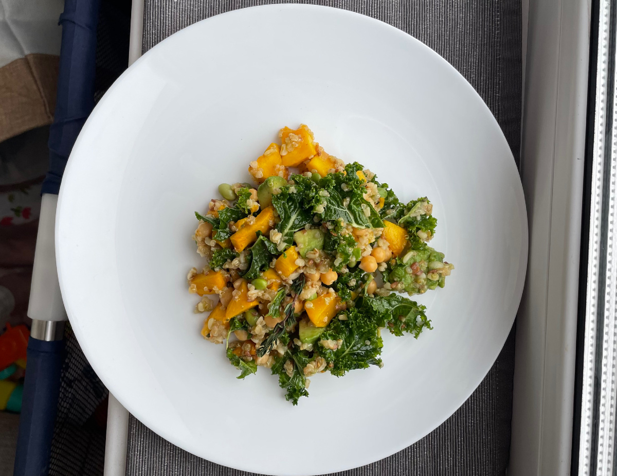 Белковый салат с 3 видами бобов