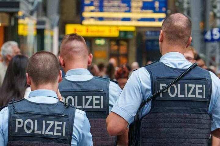 Германия — Казнь на платформе