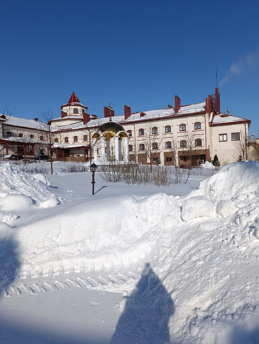 Свято-Богородичный Казанский мужской монастырь, с. Винновка, Самарская область. Фото автора. 