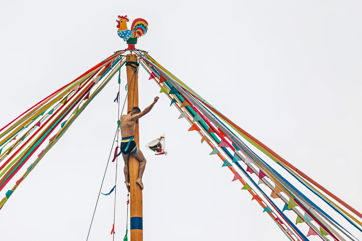    Масленица-2026 в Бобруйске: аттракционы, фаер-шоу, народные забавы и работа торговых рядов