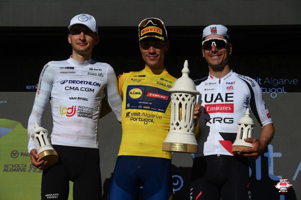    Поль Сексас, Хуан Аюсо и Жоау Алмейда