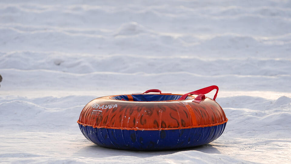     Маленькая девочка погибла, катаясь на тюбинге в Мытищах ИЗВЕСТИЯ/Павел Волков