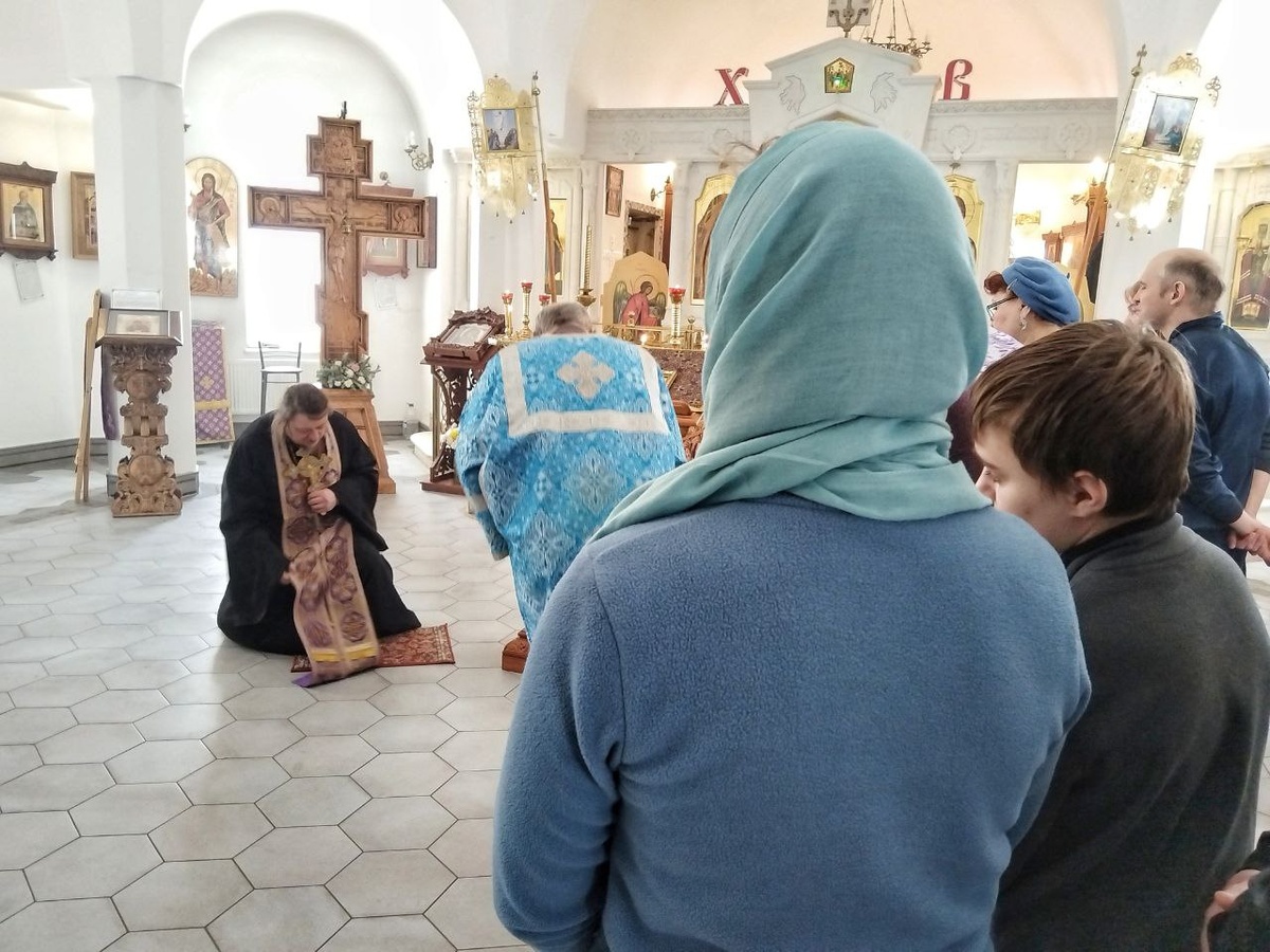 Прощенное воскресенье в Боголюбском храме в д. Покровка. Фото Ирины Ермакович
