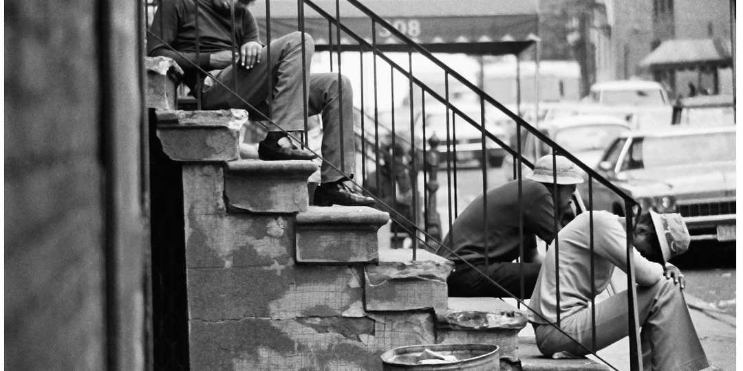 "Депрессия и упадок". Жизнь в Нью-Йорке 1970-х годов в фотографиях Леланда Боббе