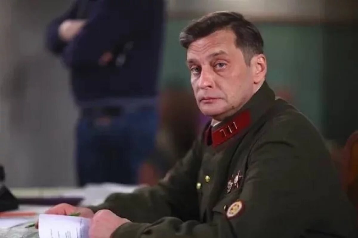    Капитан Иван Бережной из фильма «Убить Сталина».