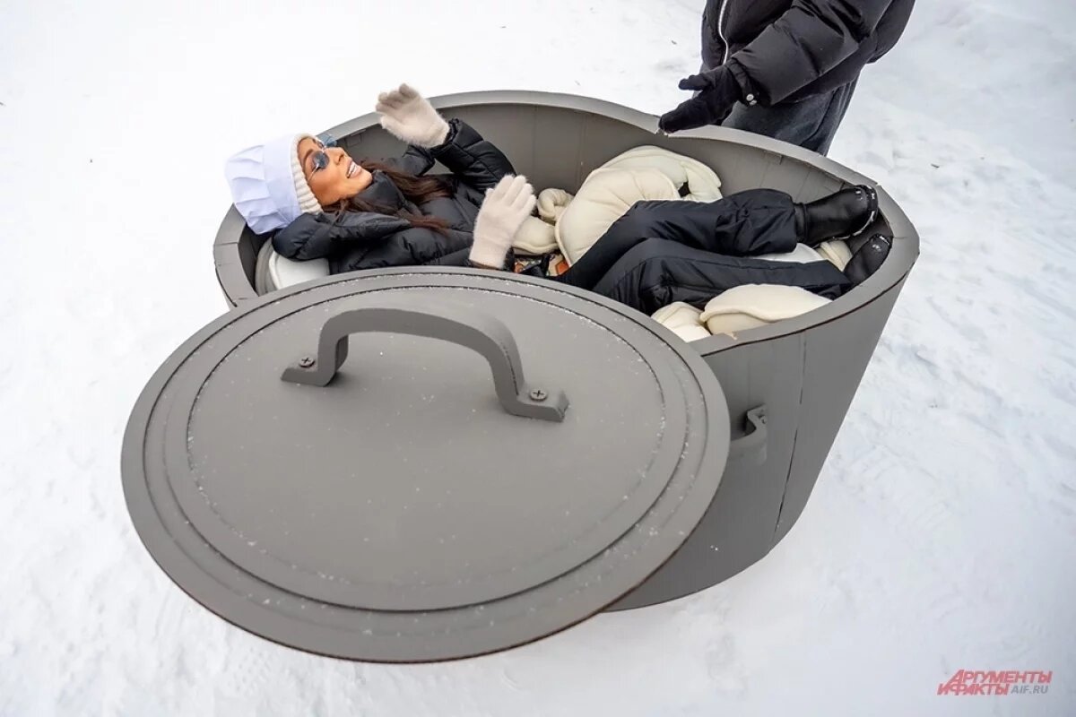    Певица Алсу.