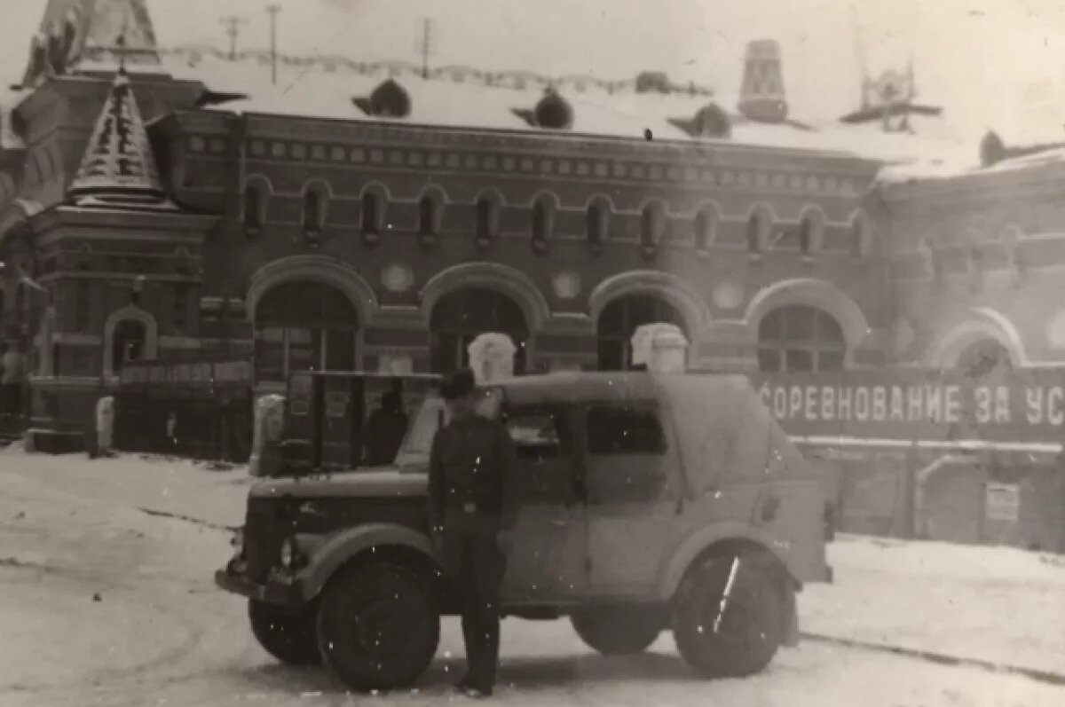    Архивные кадры к 23 Февраля опубликовали в Новосибирске